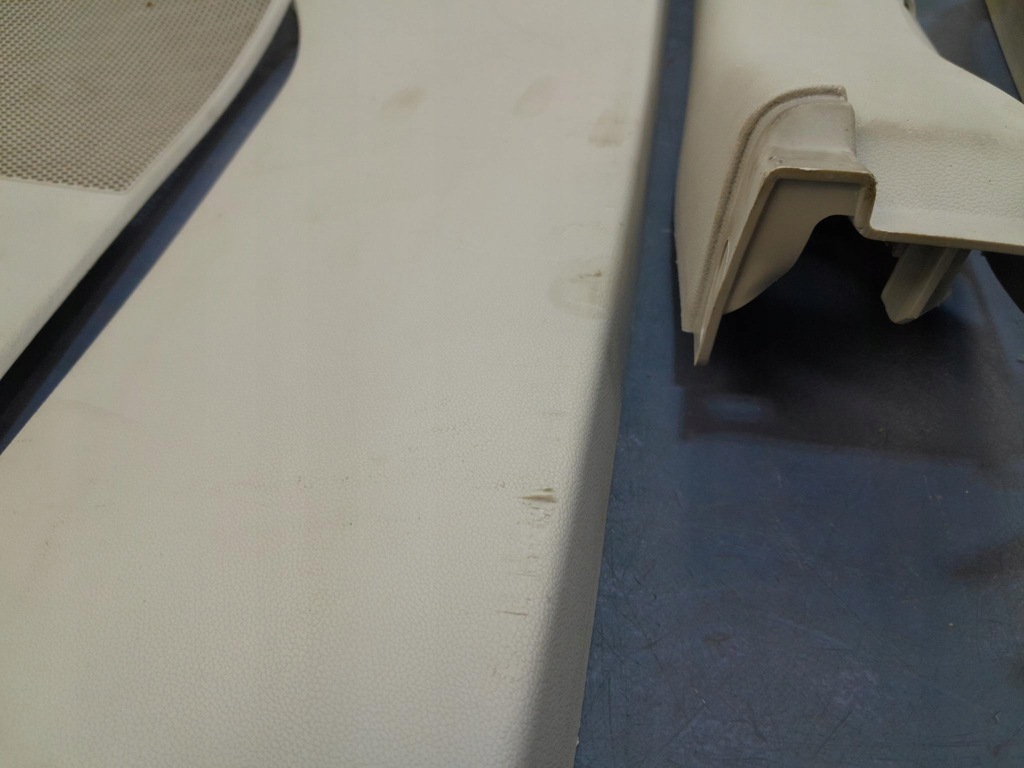 фото №9, Chrysler town country v защита потолочный стоек