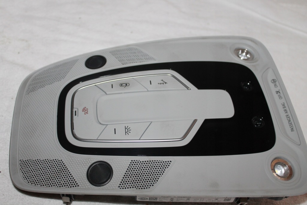 фото №1, Освещение кабины лампа audi s-line f-v a4 a6 q8