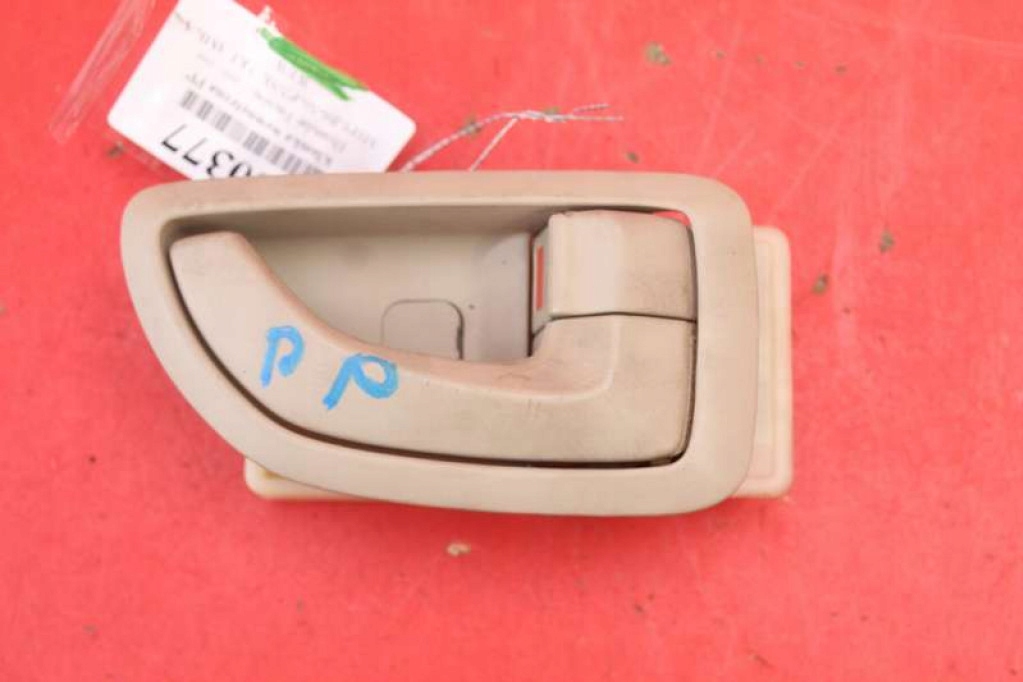 фото №1, Ручка внутренняя правая перед hyundai tucson 1 i lift 04-10