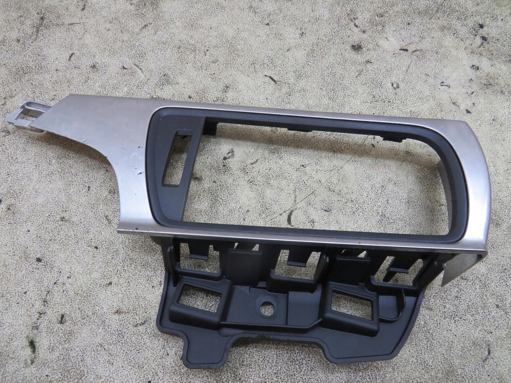 фото №1, Рамка dekor audi a7