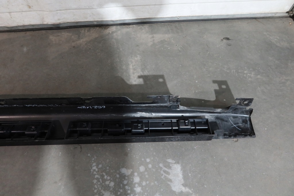 фото №12, Молдинг поріг права mini r56 7318852