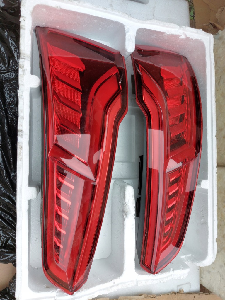 фото №1, Лампы задняя kpl 80a q5 sq5 fy a5 8w8 f5 8t 8f монтаж