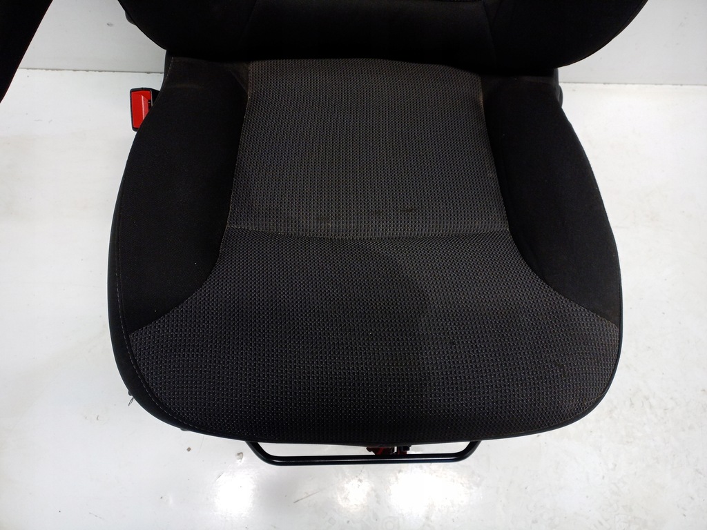 фото №7, Лівий сидіння водія з підігрівом renault trafic iii lift