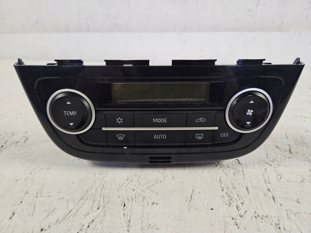 фото №1, Mitsubishi space star ii панель управление кондиционера