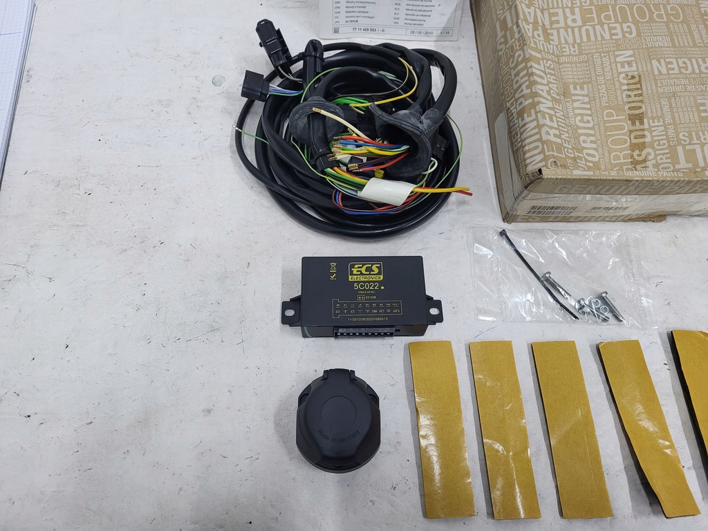 фото №5, Hak буксировочный kompletny renault trafic ii opel vivaro + электропроводка