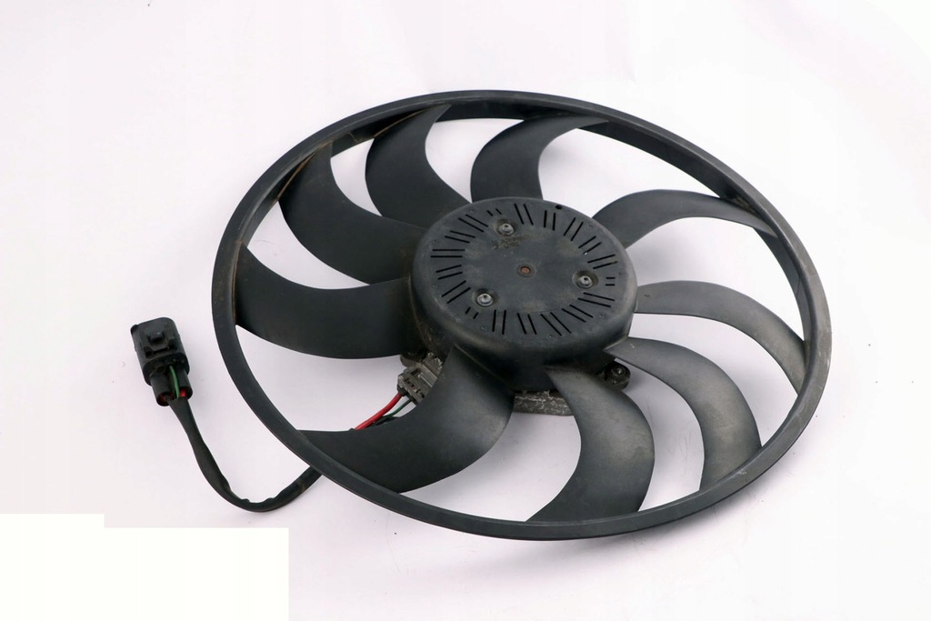 фото №12, Bmw f20 f21 f30 f31 вентилятор вентилятор радиатора 8641963