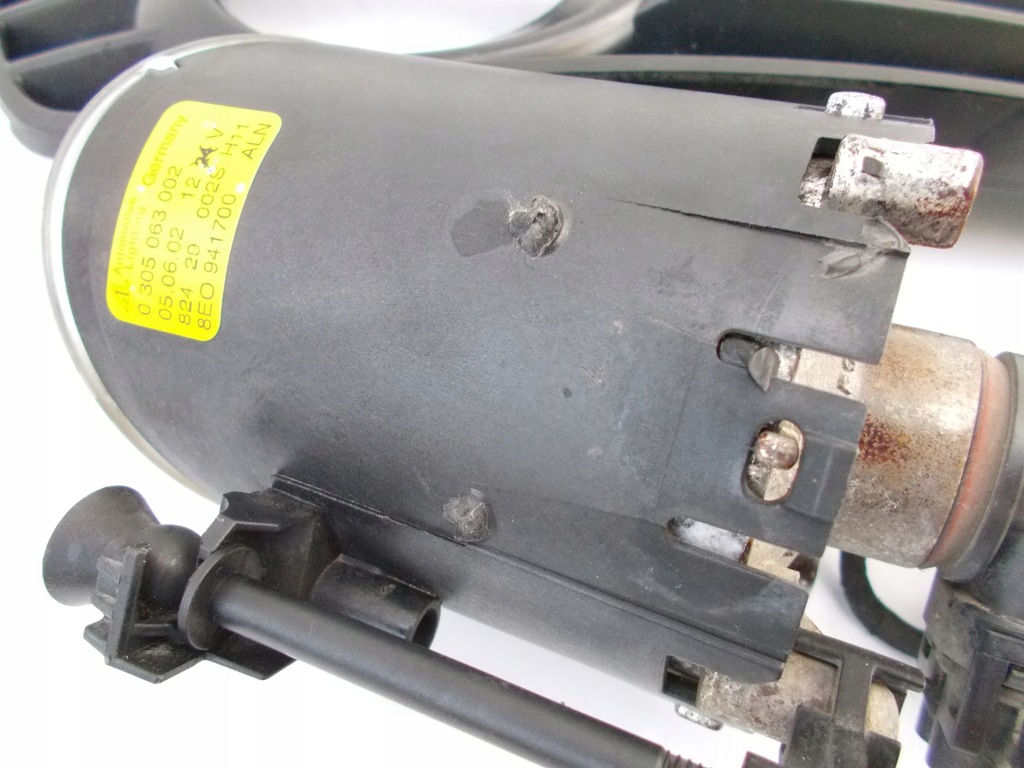 фото №9, Противотуманная фара противотуманные фары решётка решётки audi a4 b6 8e0941700 8e0941699