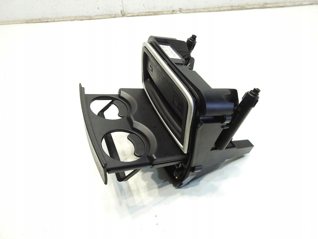 фото №9, Панель кнопки підігрів сидінь роз'єм прикурювача porsche cayenne i