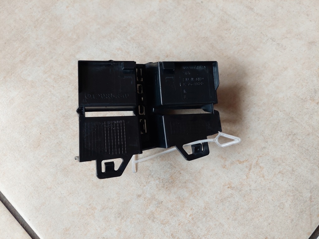 Решётка - заглушка решётка - mercedes gt amg w290 Оригинал