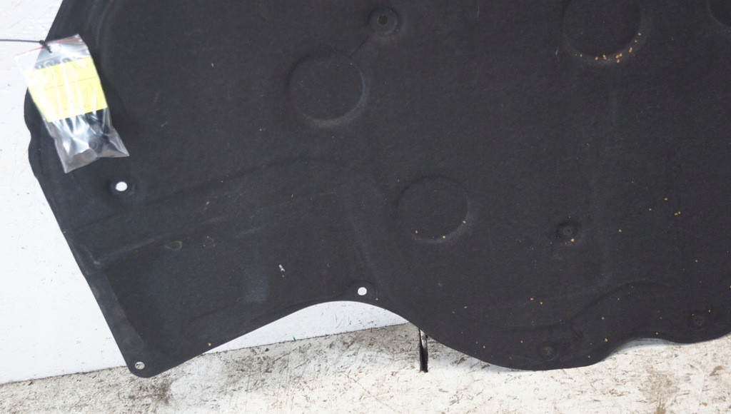 фото №8, Шумоизоляция капот + клипсы mercedes c w204