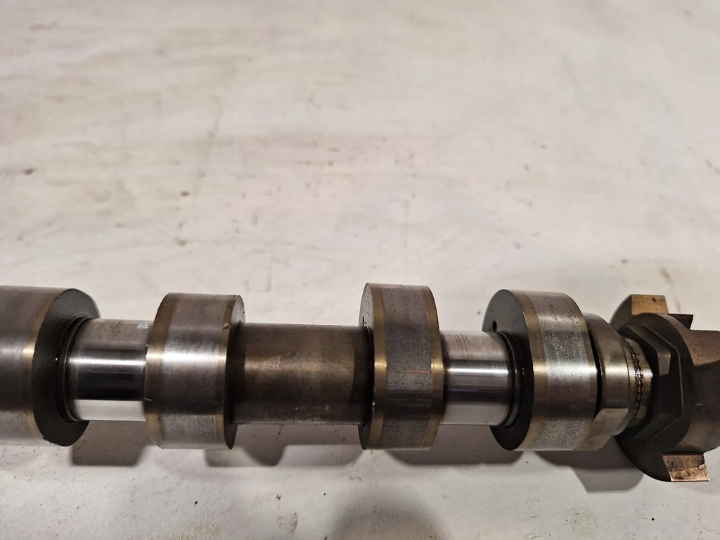 фото №9, Вал розподільного валу всмоктуючий v758775580 peugeot 207 1.4 vti 06-