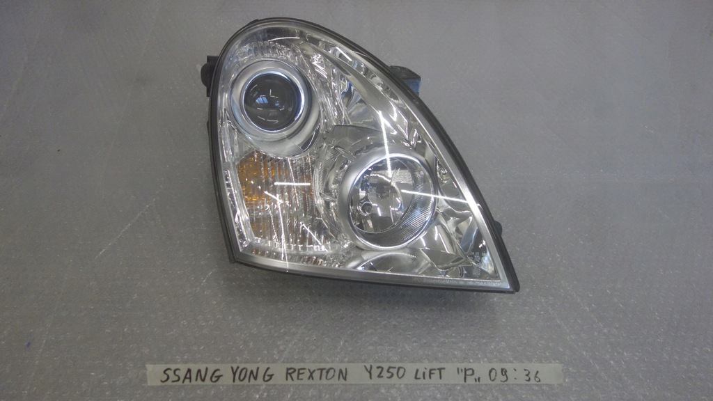 фото №1, Ssangyong rexton lift лампа передня права 06-12 rok