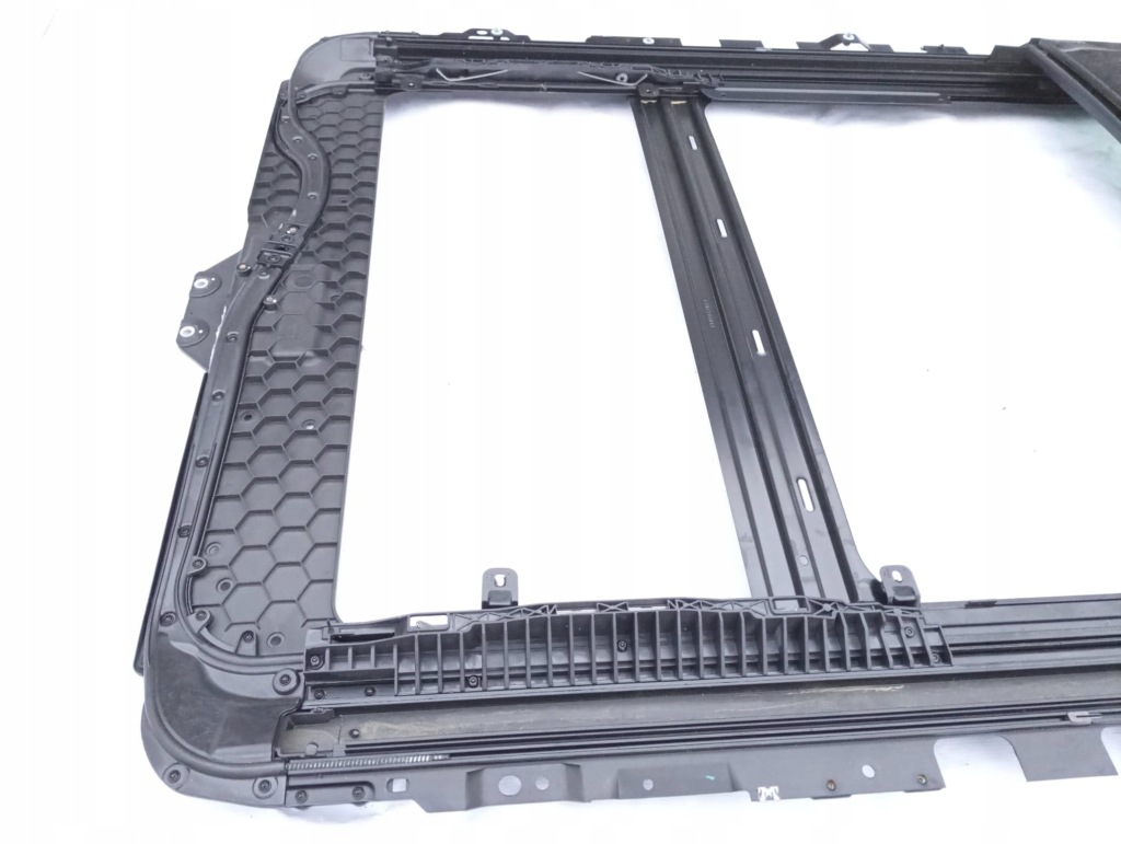 Bmw f11 крыша панорамный люк в Украине