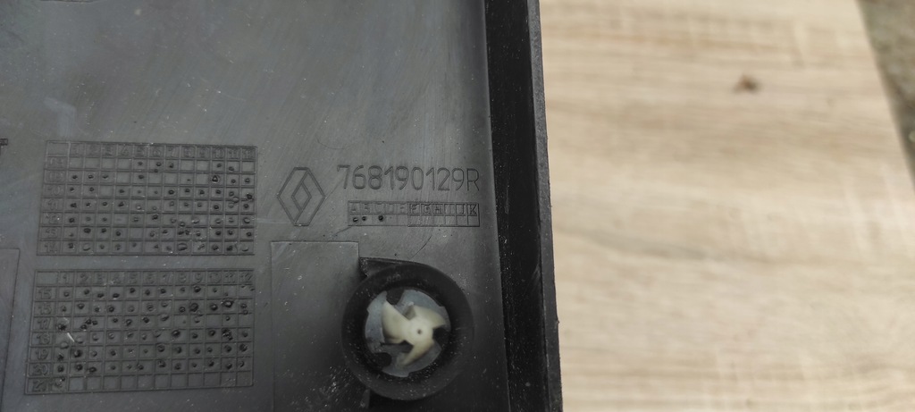 фото №7, Молдинг стійка ліва бічна renault master iii 768190129r