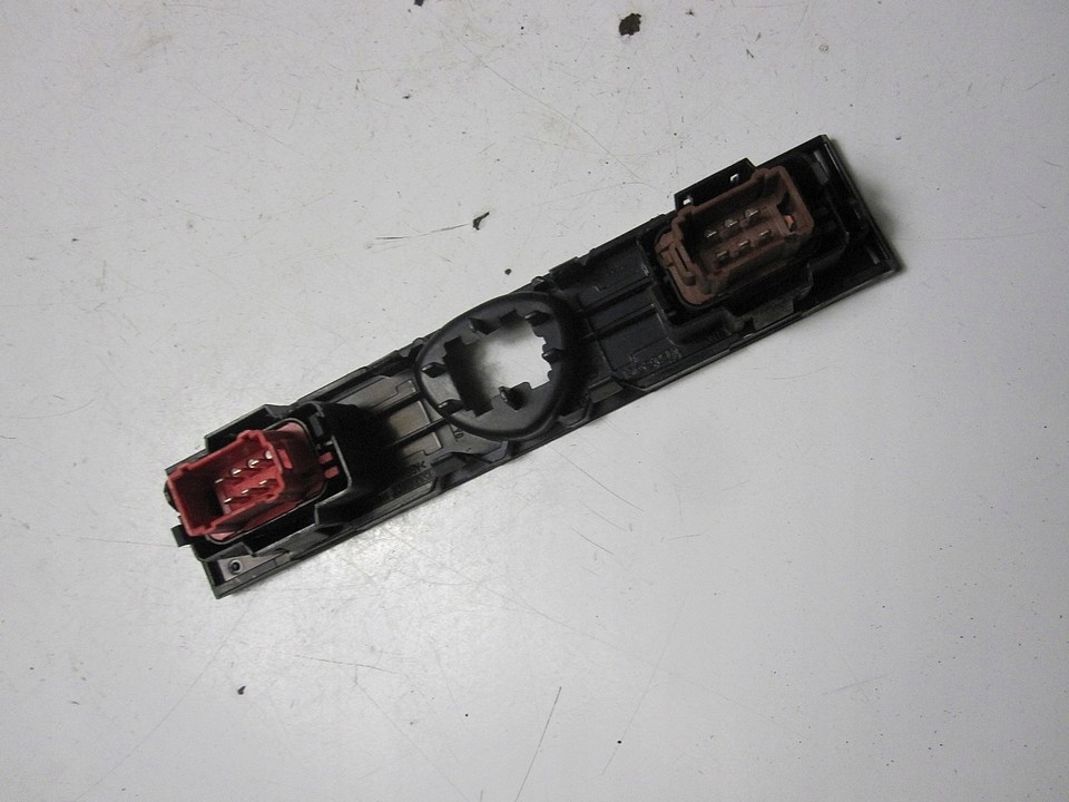 фото №4, Перемикачі панель підігрів вікон i замка renault clio ii 02r