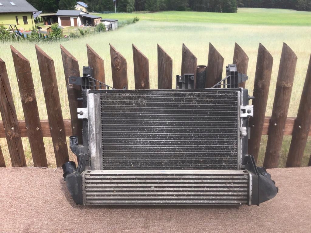 фото №1, Радиатор dacia duster 1.5dci.