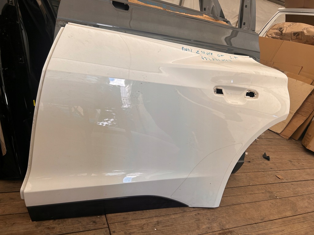 фото №1, Audi etron gt rs дверь левая задняя