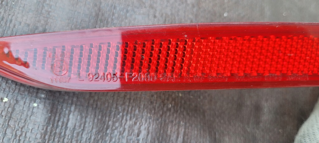 фото №10, Отражатель бампера левый задняя hyundai elantra vi 6 15-18