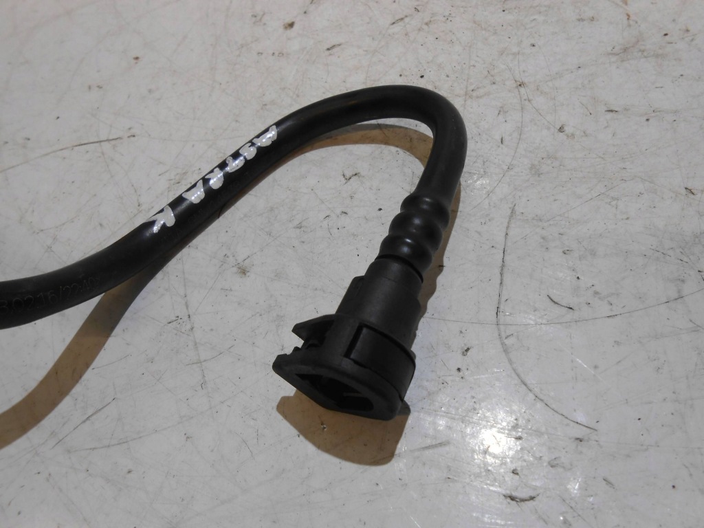 Opel astra k шланг топлива 13368230 Доставка