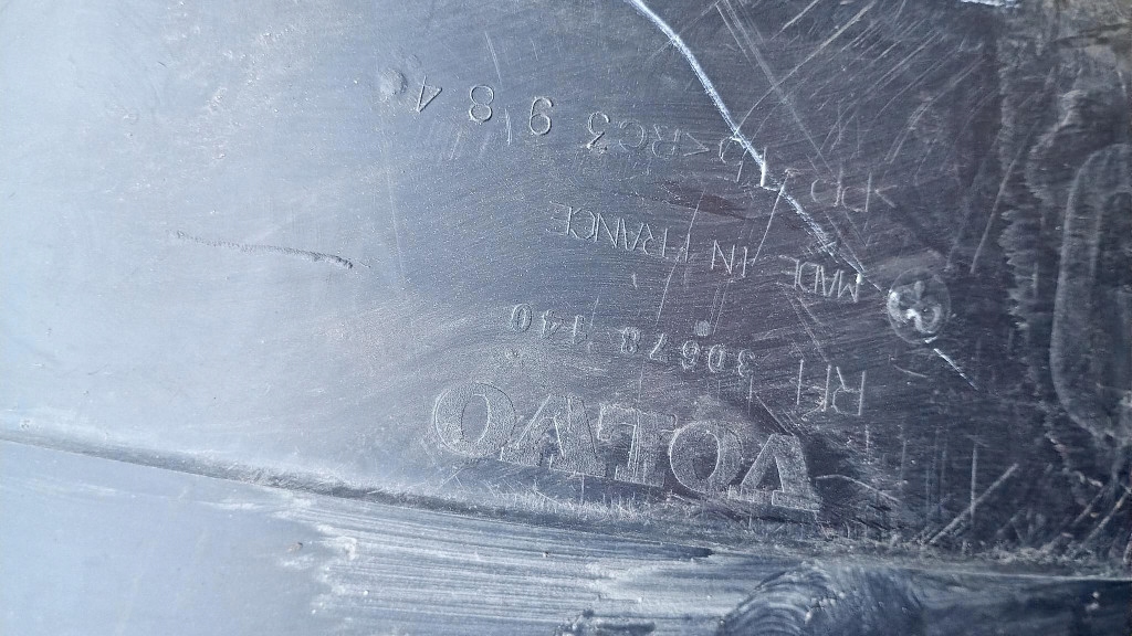 фото №9, Підкрилок задня задні праве оригінальний номер 30678140 volvo s40 ii v50 04-12r