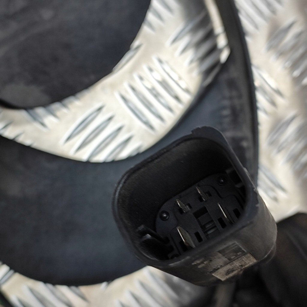 фото №7, Bmw 7 g11 g12 2017 крыльчатка вентилятора