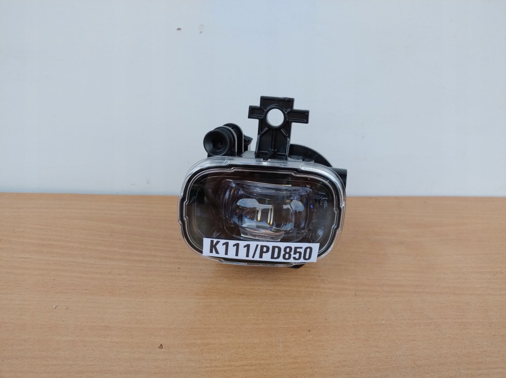 фото №1, Левый противотуманная фара led drl renault megane 5 v scenic clio trafic k111/pd850