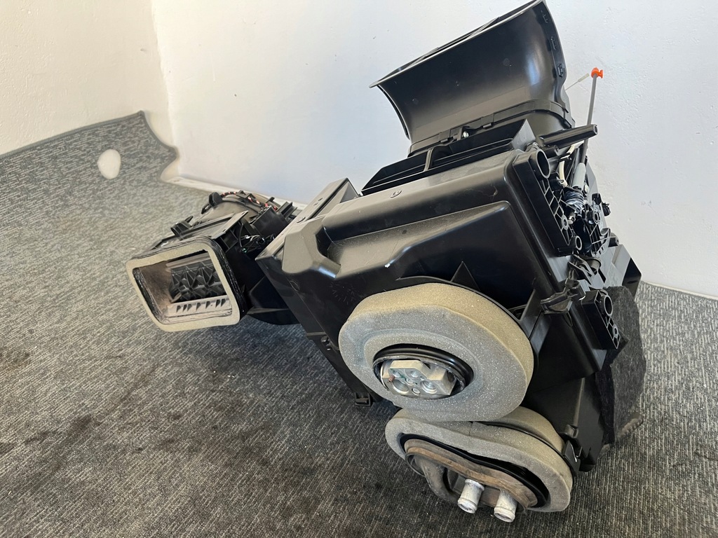 фото №9, Skoda citigo 1.0 mpi vw up seat mii обігрівач механічна коробка передач механічна оригінал eu