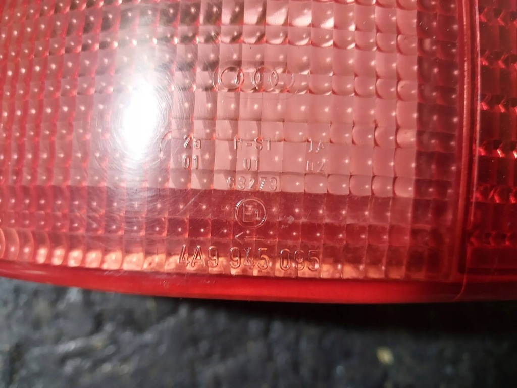 фото №10, Лампа задняя левая audi a6 c4 4a kombi 4a9945095