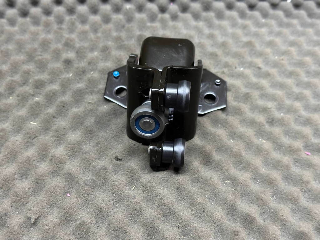 9680486480 ролик нижняя дверь раздвижных peugeot citroen Цена