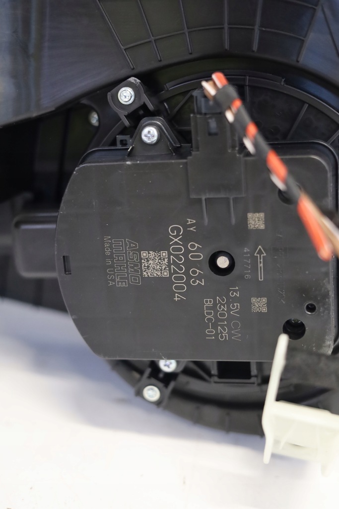 фото №7, Обігрівач повітродувка балка bmw xm g09 europa