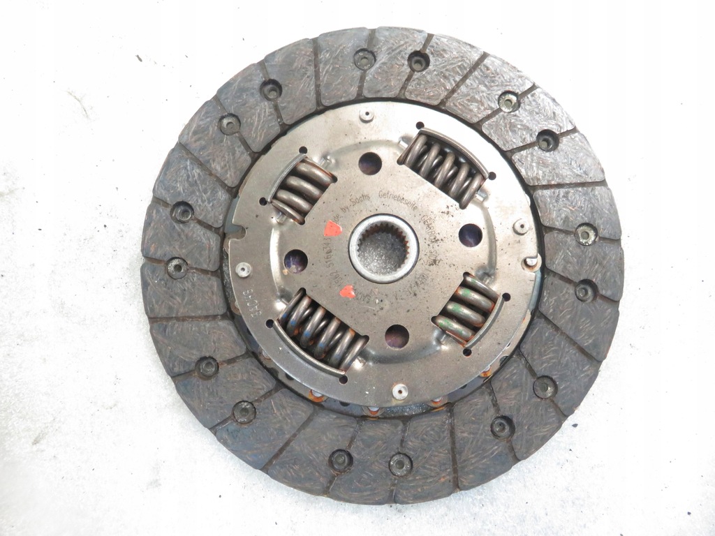 фото №5, Колесо маховик vw bora 1.8 3082194233 1862516343 068105271f