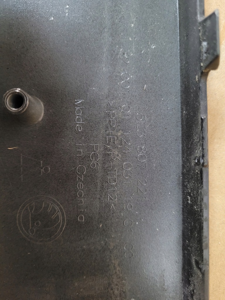 фото №13, Бампер перед передний skoda octavia iv 5e3 19-