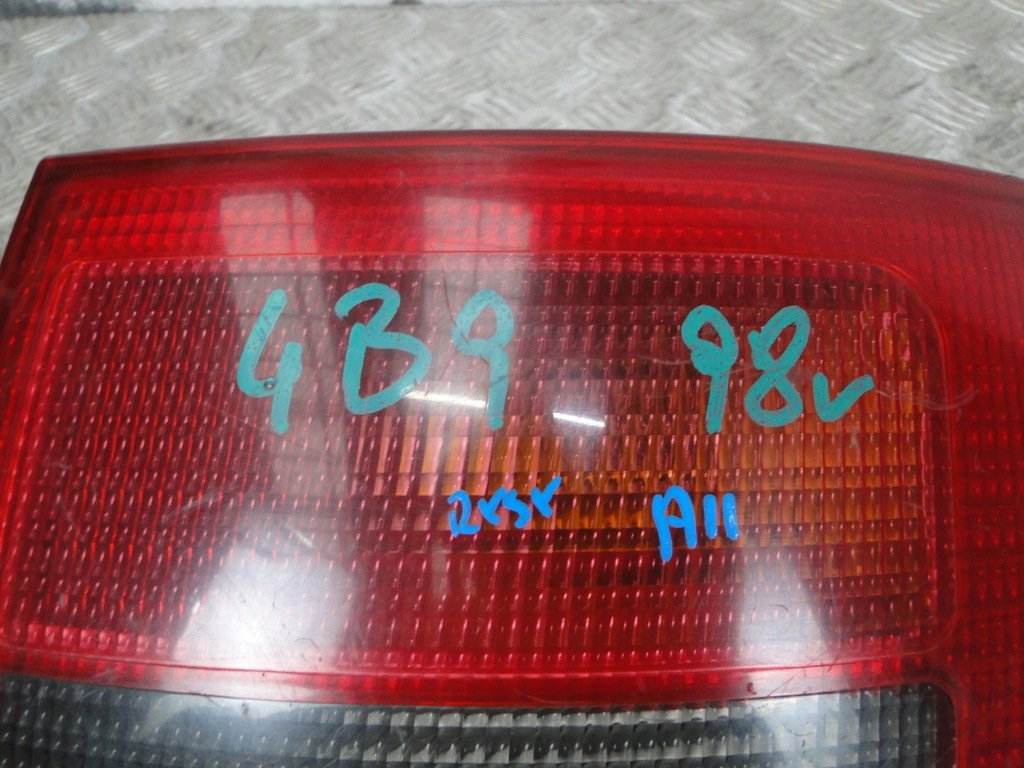 фото №5, Лампа правий задня audi a6 c5 4b 4b9