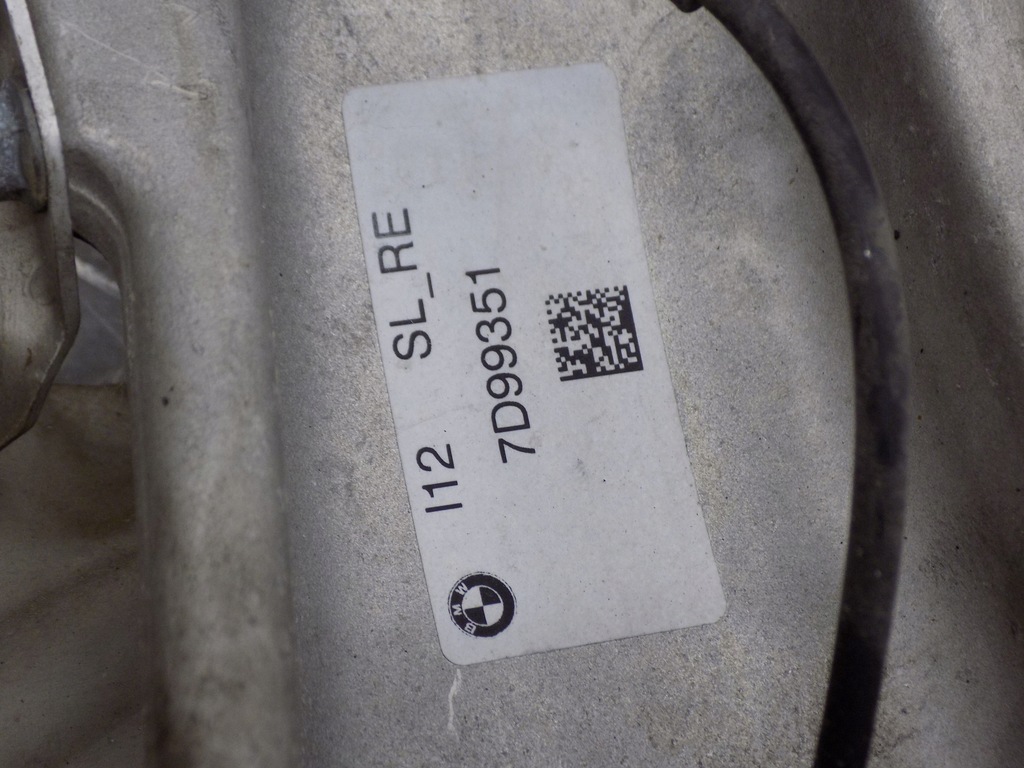 фото №6, Bmw i8 поворотный кулак перед левая 6858213