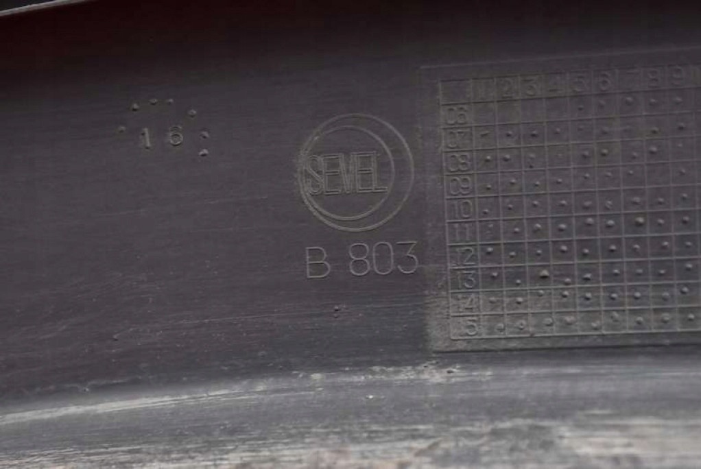 Молдинг крыла левый задний  czarna 1307241070 fiat ducato 3 iii рестайлинг  16r Цена