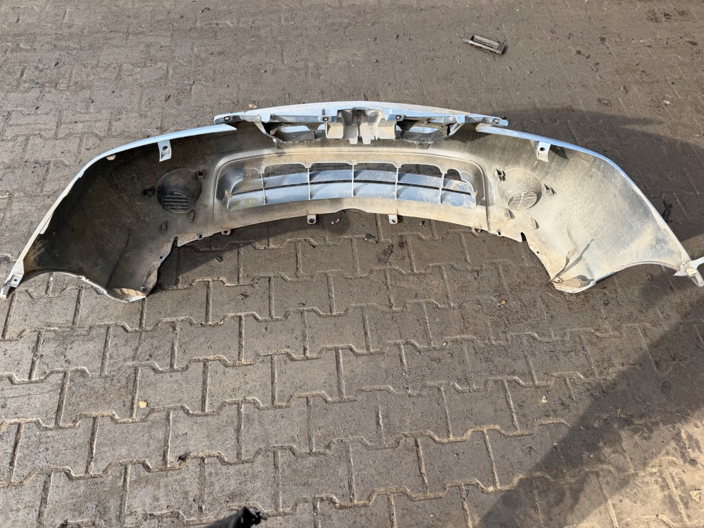 Бампер перед передний suzuki liana Киев