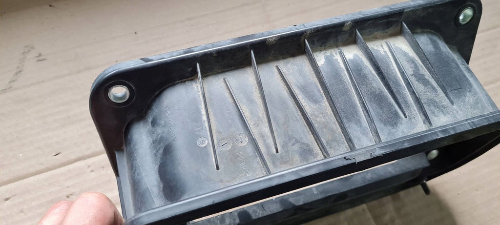 фото №5, Sq8 4m rsq8 q8 патрубок всасывающий направляющая воздуха 4m1815237 q7 4m