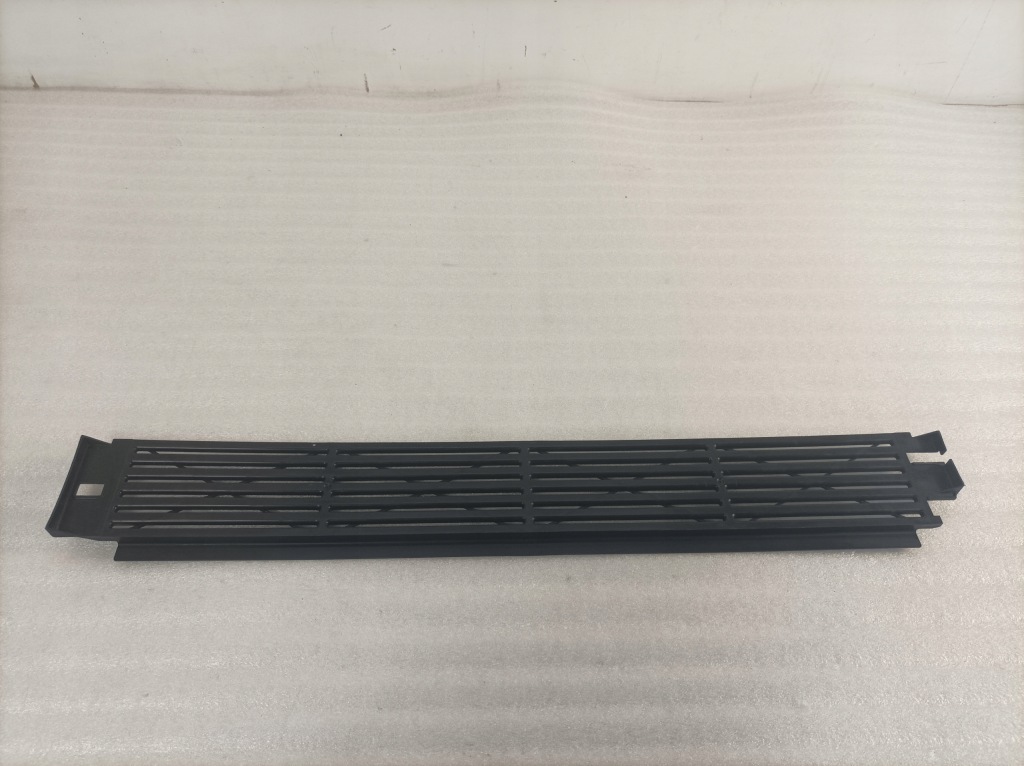 Купить Накладка радиатора ford focus mk4