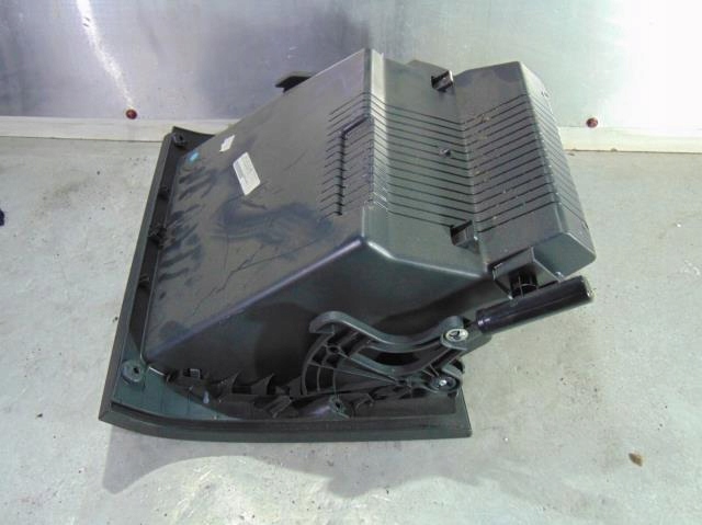 фото №2, Бардачок opel astra iii gtc