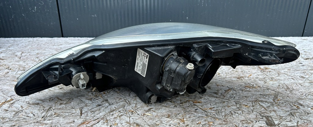 фото №10, Лампа правая перед передняя peugeot 107 81110-0h030