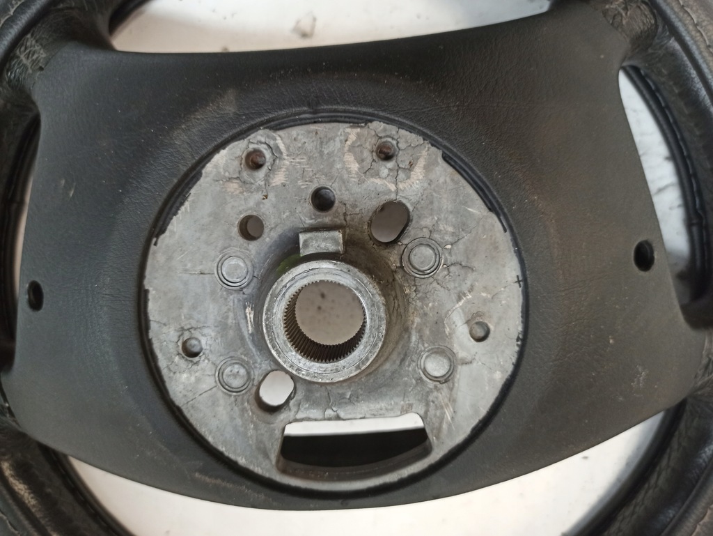 фото №12, Bmw e46 воздуховод кожа 4-375-e46-2 чехол na руль бесплатно!