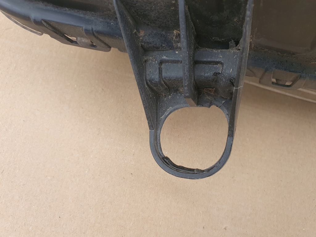 Противотуманная фара левый led drl kgm ssangyong rexton ii рестайлинг  rok 21- в Украине