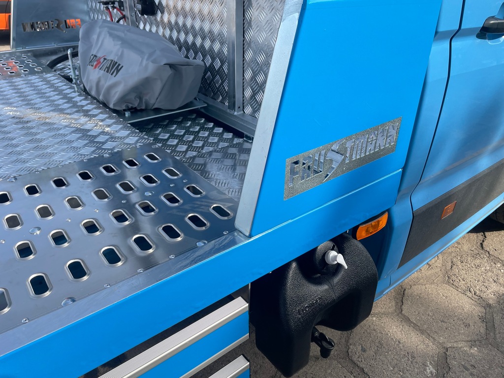 фото №11, Эвакуатор обшивка эвакуатор vw crafter iv najazdy lohr pod wymiar