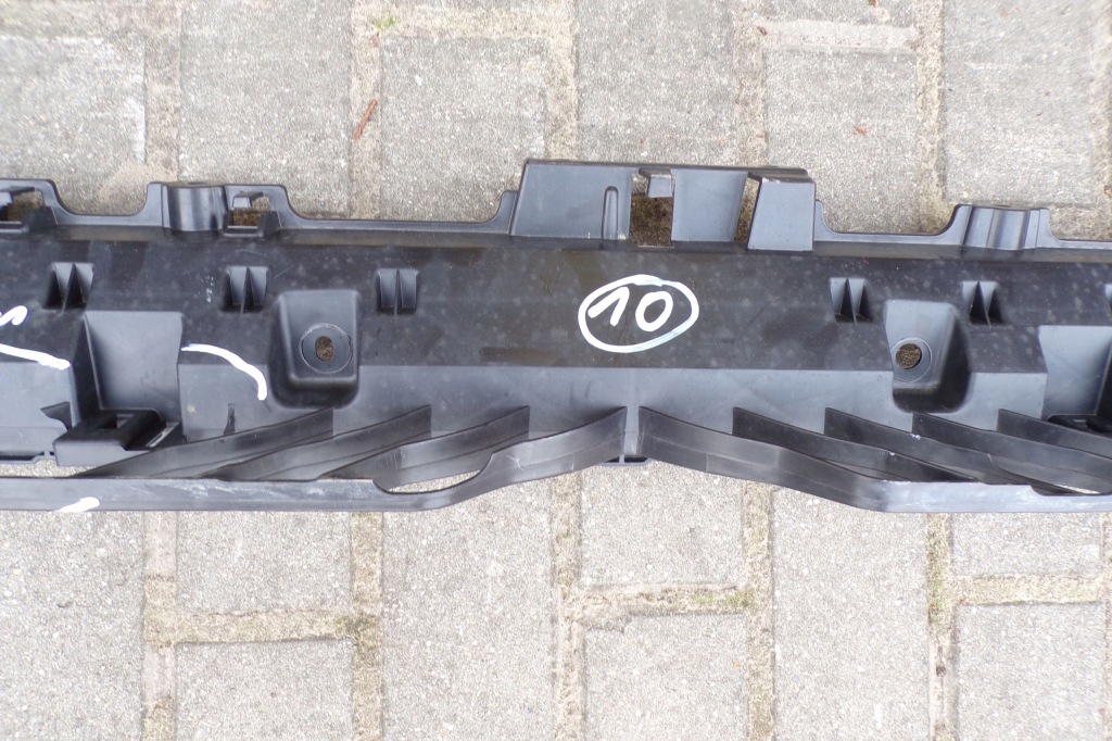 фото №2, Volkswagen оригінальний номер 2ga807863a напрямна кронштейн бампера