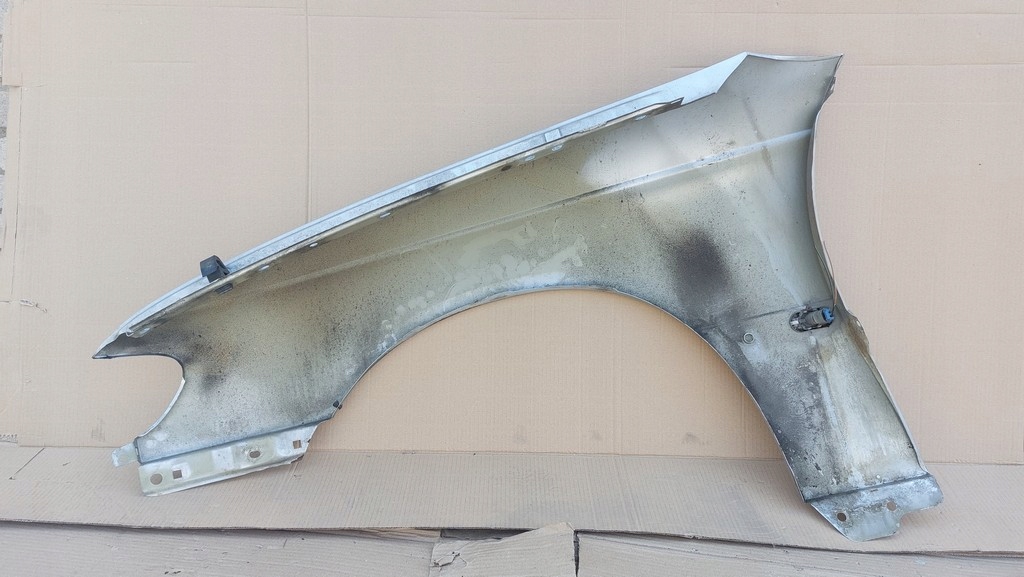 фото №10, Opel omega b крила правий z138