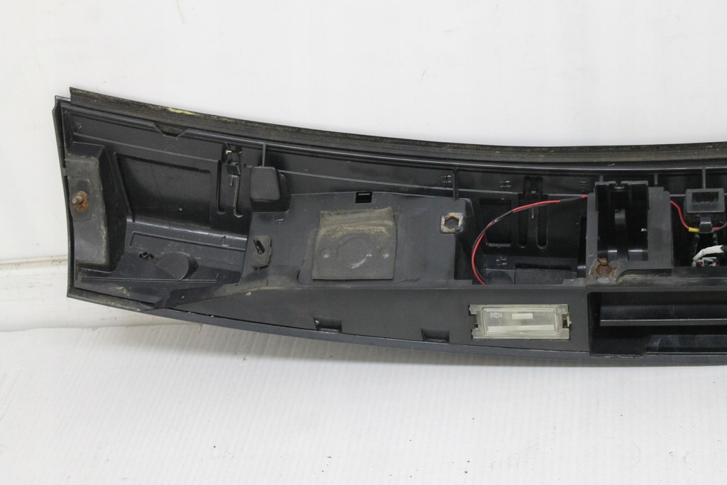 фото №9, Dodge caliber 06r- накладка молдинг крышки багажника