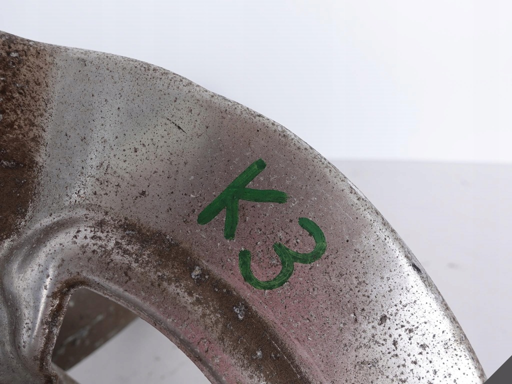 фото №10, Mercedes-benz оригинальный номер a2124201544