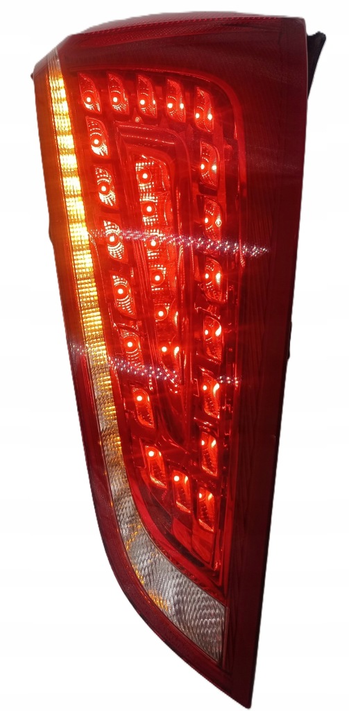 Купити Фара правий задня led audi q5 8r0945094a