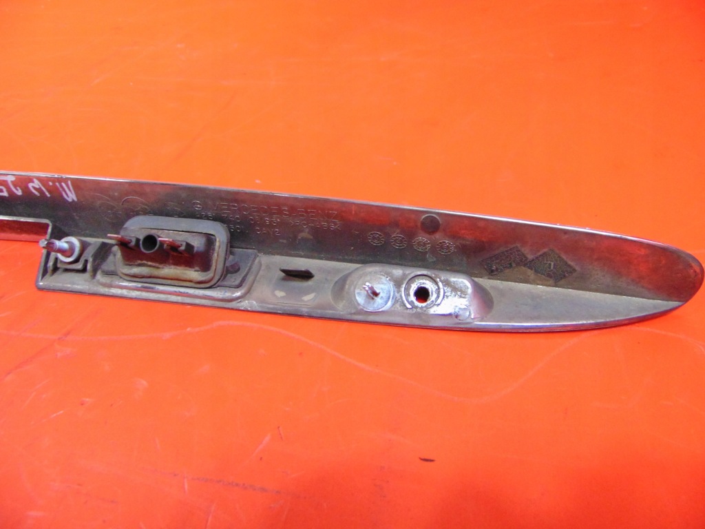 фото №6, Mercedes r-klasa 251 w251 накладка молдинг крышки багажника a2517400693