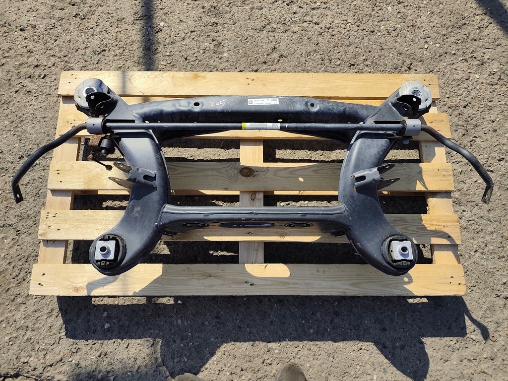 фото №1, Mercedes w205 балка задній підрамник